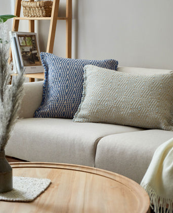 Upcycling-Kissen mit Füllung Pavaro [Blau]